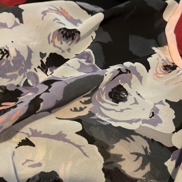 American Eagle black/pink floral sheer blouse XL - Picture 5 of 5